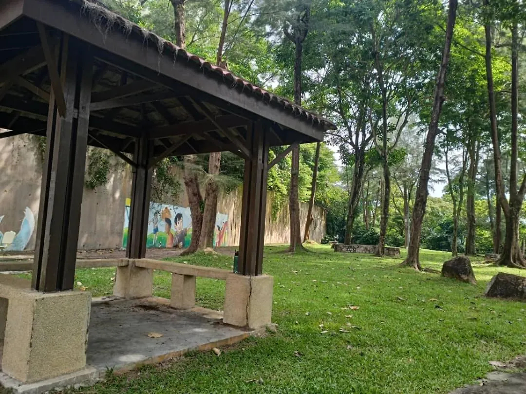 Sakura Home Batu Feringgi 0*,